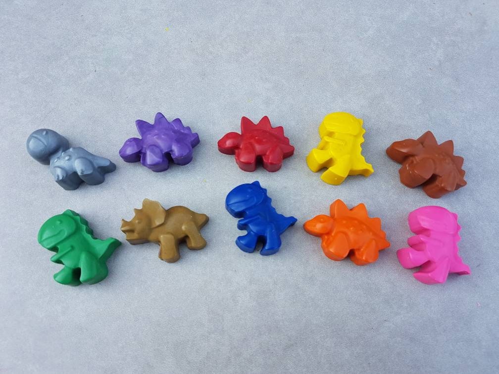Dinosaur Crayons -Children's Party Favours - Party Bag Fillers - Dino Themed Parties - Bespoke Gifta for Children - Ready For Gifting -