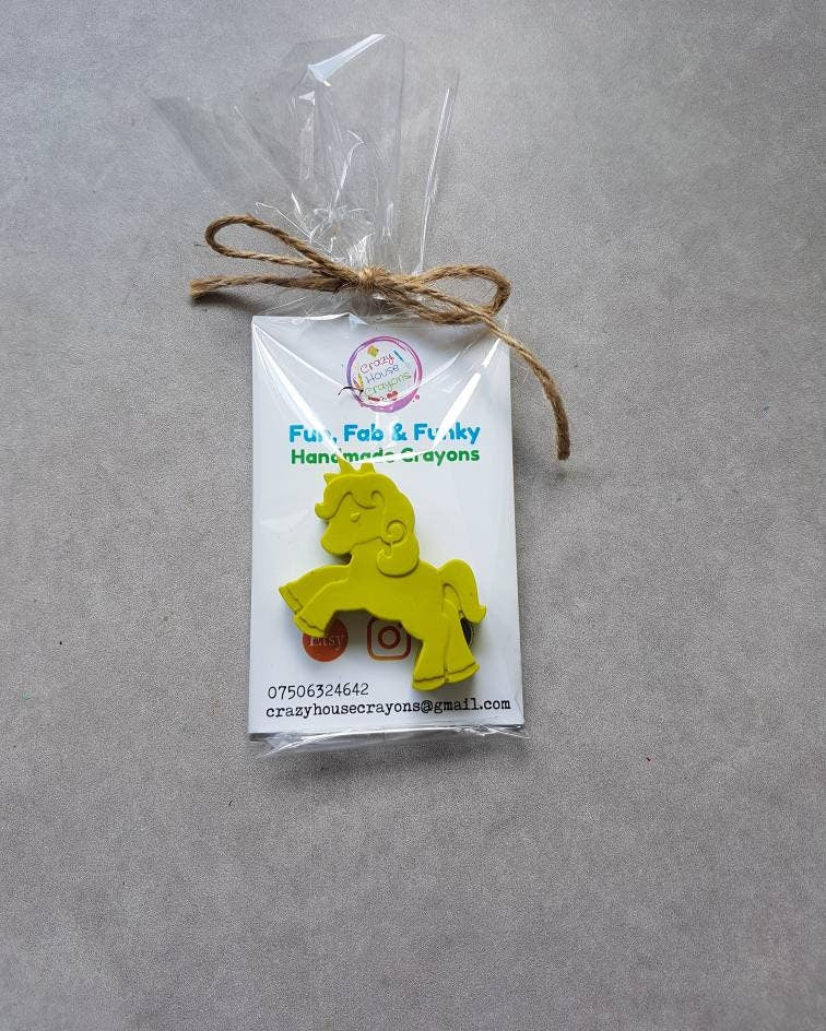 Unicorn Crayons - Party Favours - Unicorn Gift Ideas - Childrens Crayons - Gifts For Children - Present Ideas - Stocking Fillers